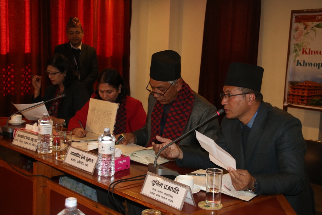 सरकारले भक्तपुर नगरपालिकालाई ख्वप विश्वविद्यालय सञ्चालन गर्न दिनु आवश्यक