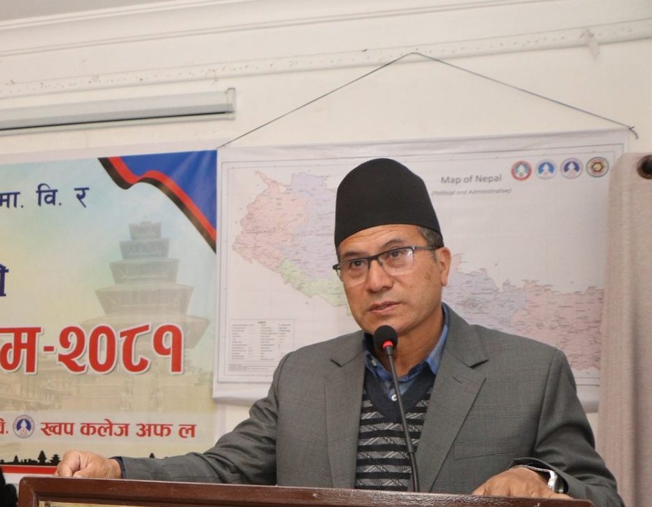 उच्च शिक्षा अध्ययन पूरा गरेर पनि रोजगारी नपाउँदा विद्यार्थीहरू विदेसिन बाध्य