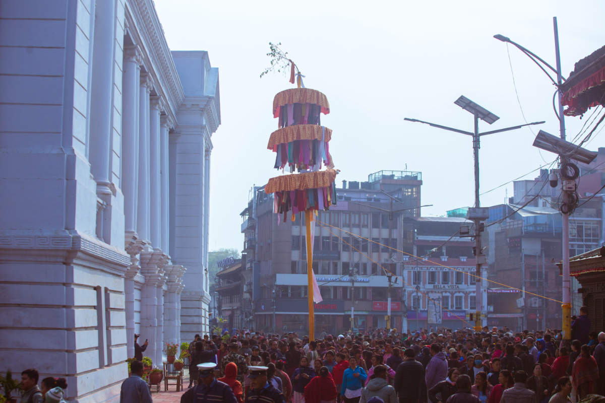 होली सुसंस्कृत ढङ्गले मनाउन आवश्यक