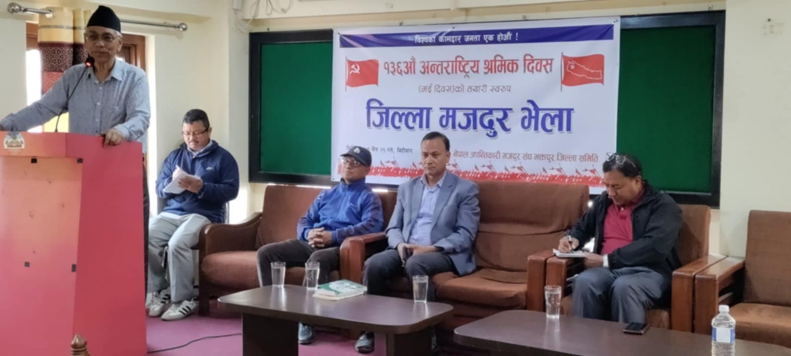“सरकारहरूले नेपालीलाई २७ खर्ब ऋण बोकाएर विकासको दाबी गरे”