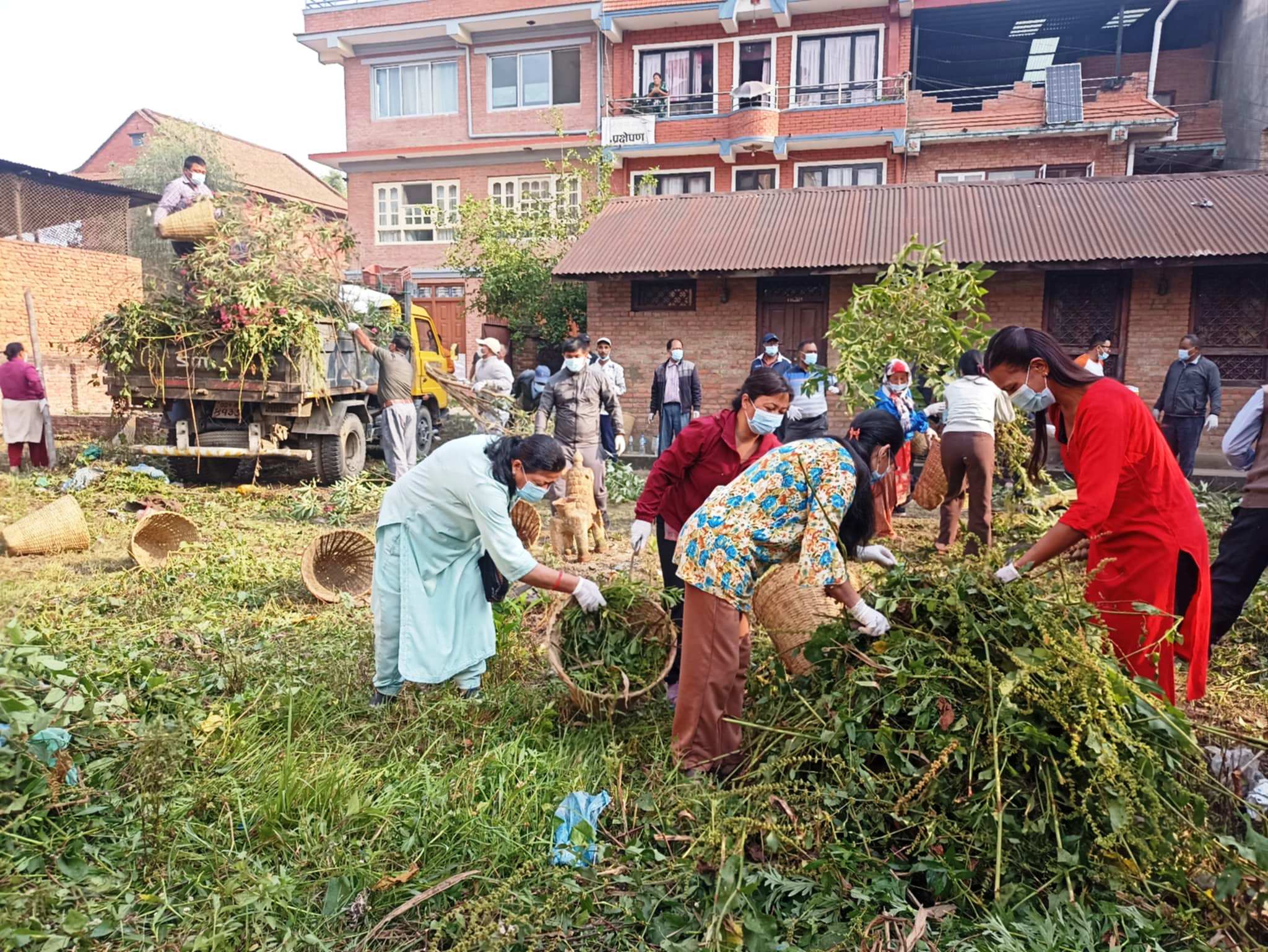 कमलविनायक पोखरी परिसरमा सरसफाइ कार्यक्रम
