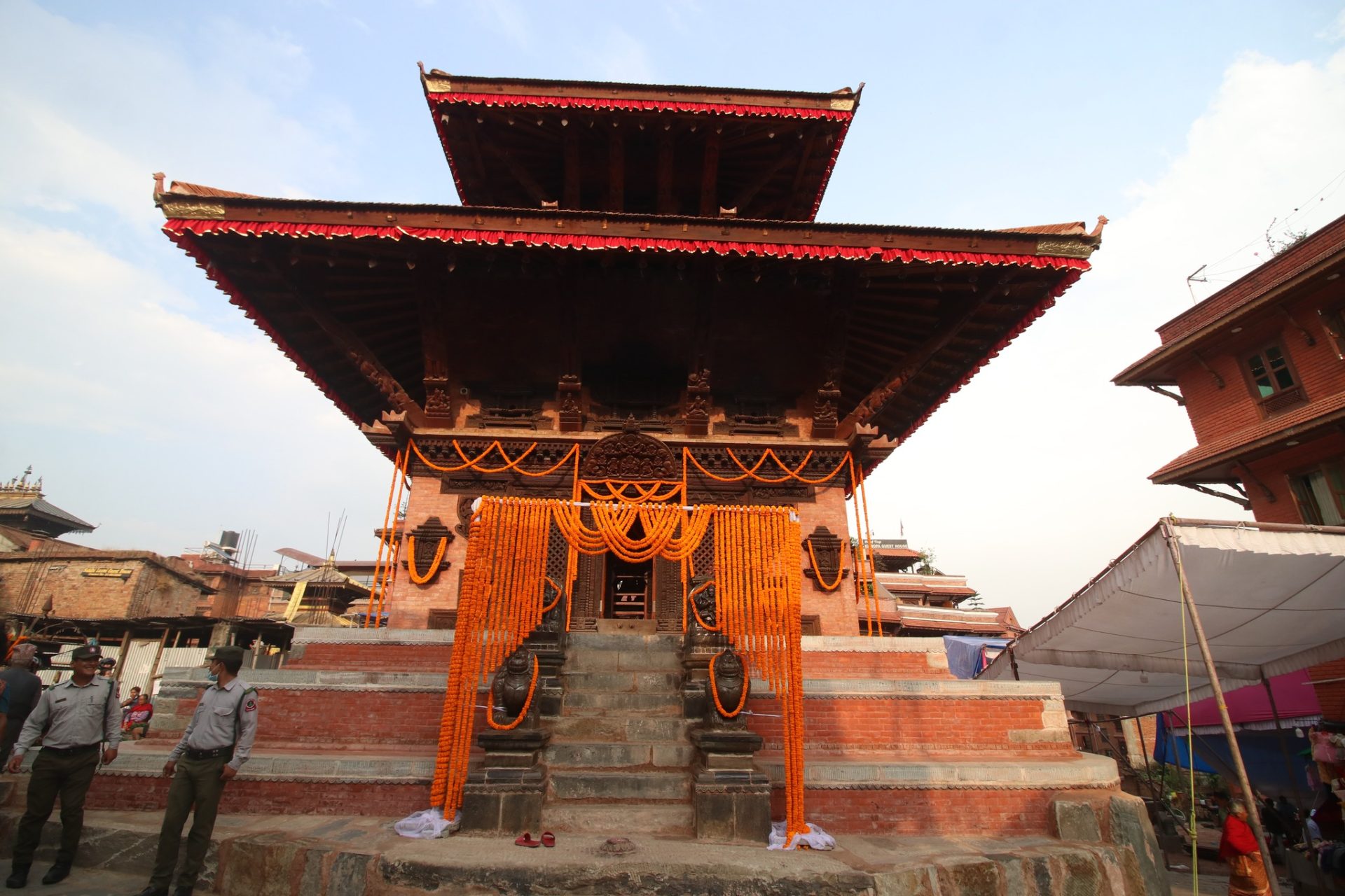 सुशासन हेर्न भक्तपुर जानू