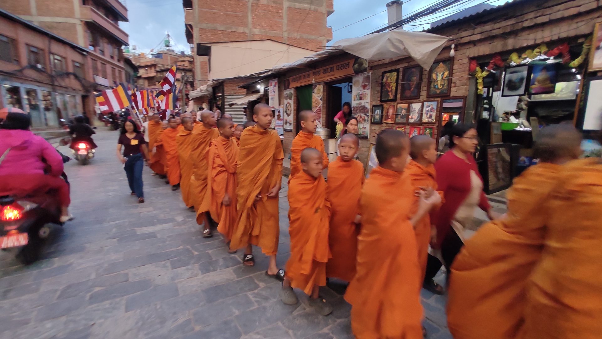 बुद्ध जन्म जयन्तीमा शान्तिदीप यात्रा सम्पन्न