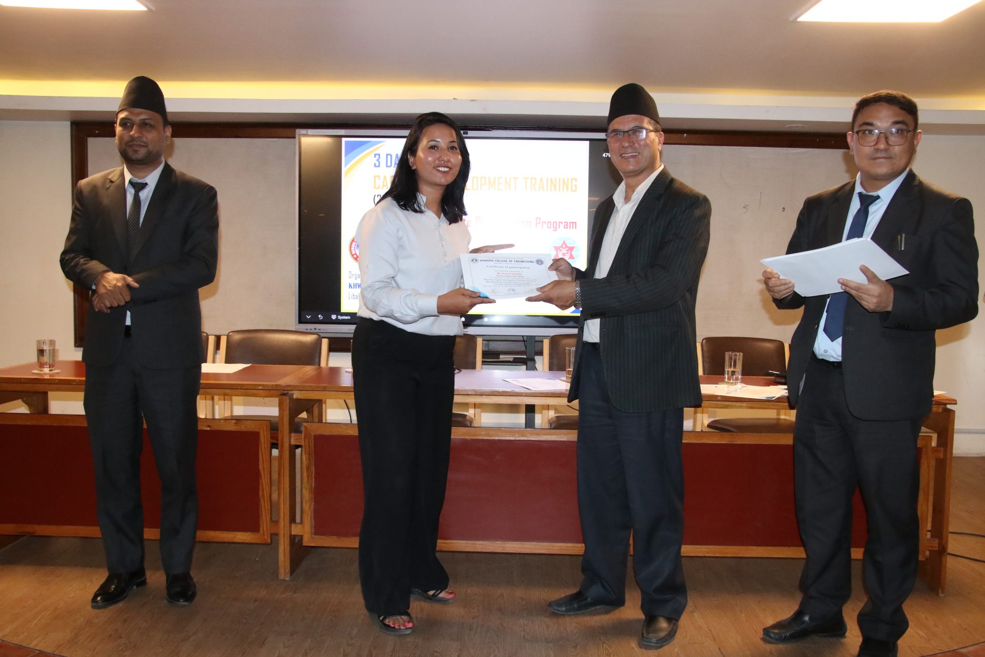 ख्वप कलेज अफ इन्जिनियरिङमा तीनदिने क्षमता अभिवृद्धि तालिम सम्पन्न
