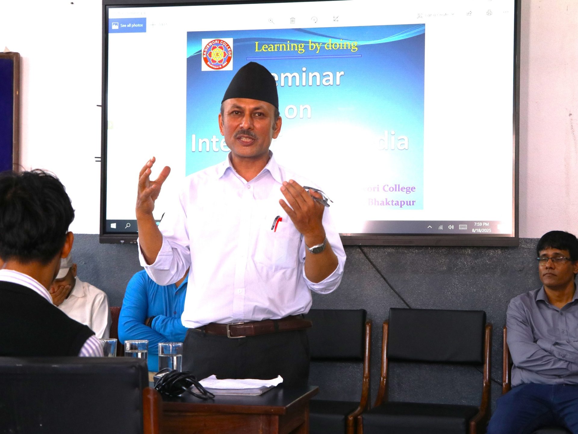 वागीश्वरीमा गरेर सिक्ने अन्तर्राष्ट्रिय पत्रकारिता गोष्ठी