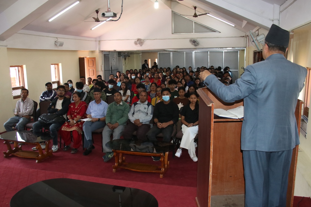 भक्तपुर नगरपालिकाले यो वर्ष ९८ जना विद्यार्थीलाई शैक्षिक ऋण प्रदान गर्ने
