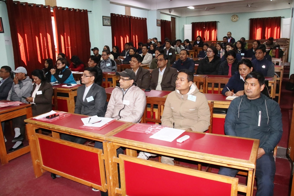 ख्वप कलेजमा रिसर्च एन्ड पब्लिकेसन्स विषयक दुईदिने कार्यशाला गोष्ठीको उद्घाटन