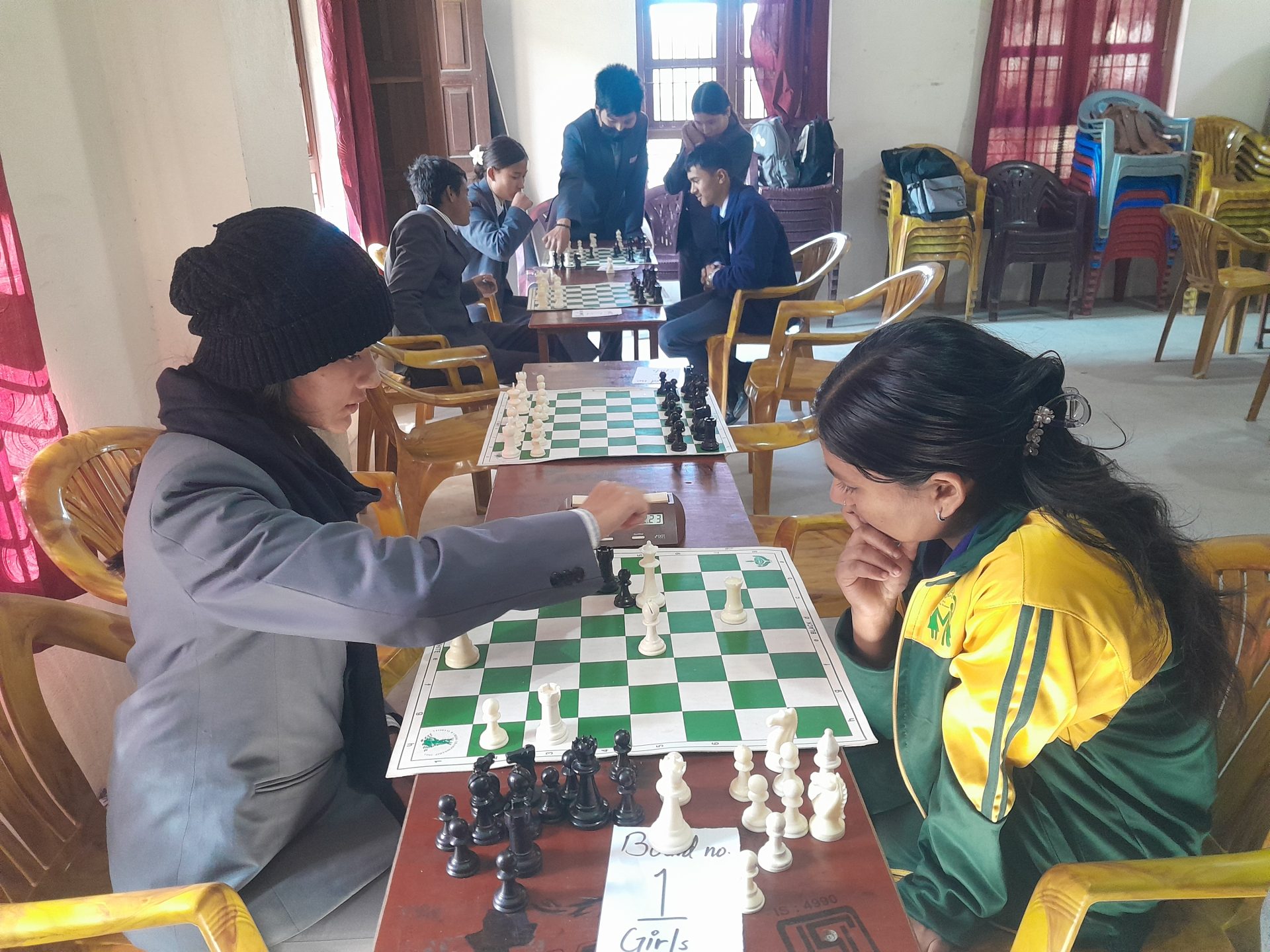 बुद्धिचाल प्रतियोगितामा आदर्श आजाद प्रथम