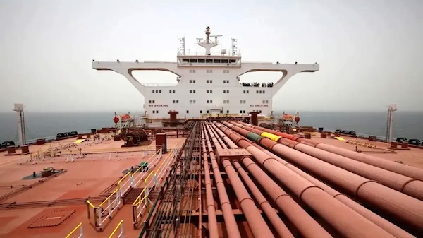 अमेरिकी नाकाबन्दीबिच क्युवामा तेल पठाउँदै रुस