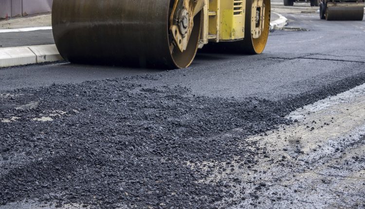 सडक निर्माणको काम ढिलो किन ?