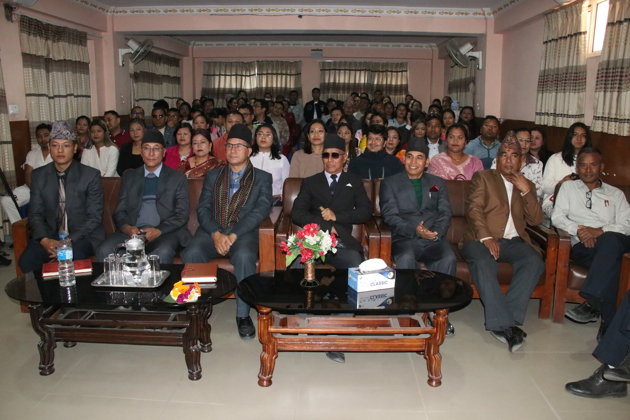 जेन्युइन स्कूलमा दीक्षान्त समारोह