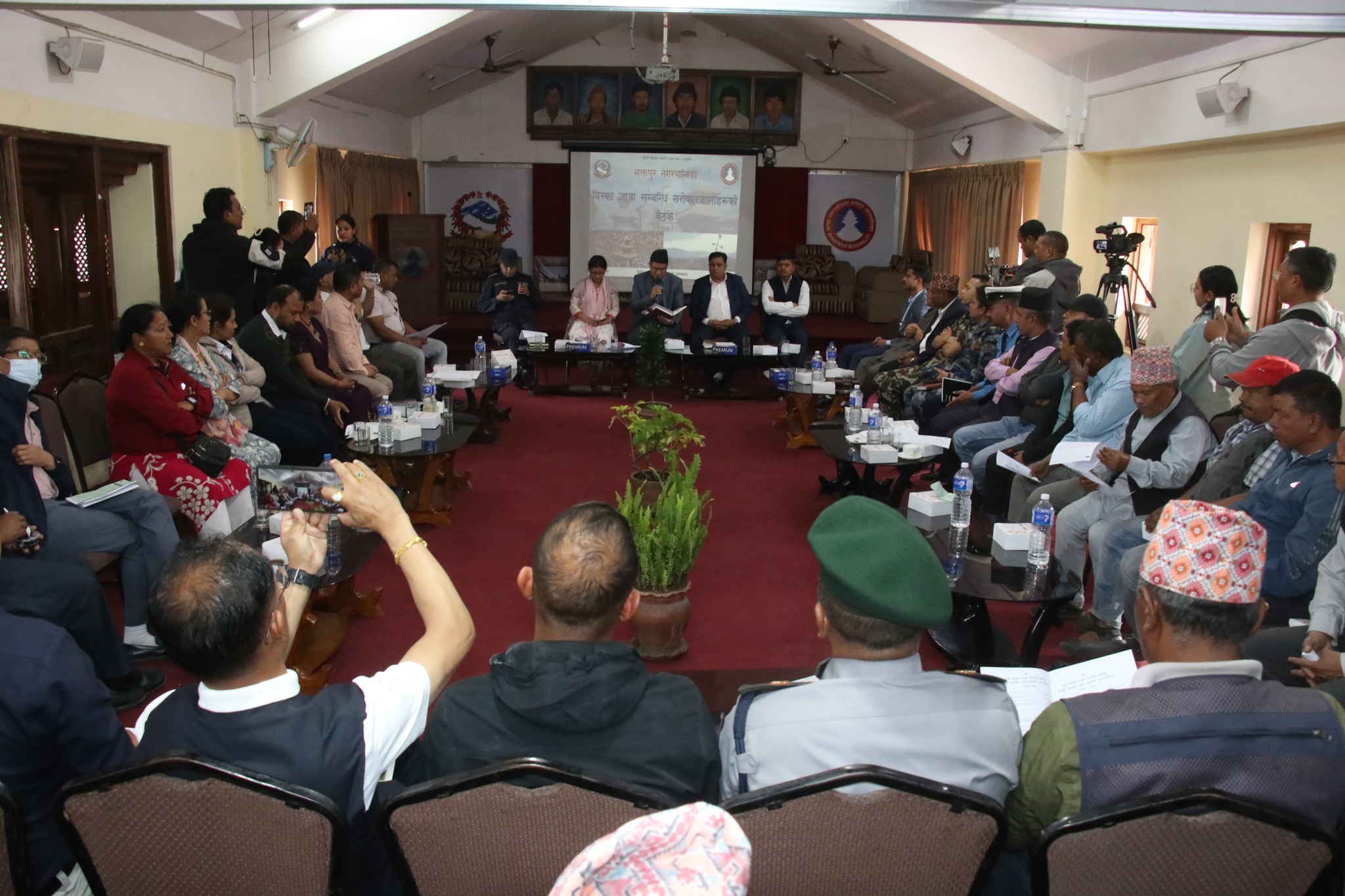 भक्तपुरमा बिस्का जात्रा व्यवस्थापनबारे सरोकारवालाको बैठक सम्पन्न