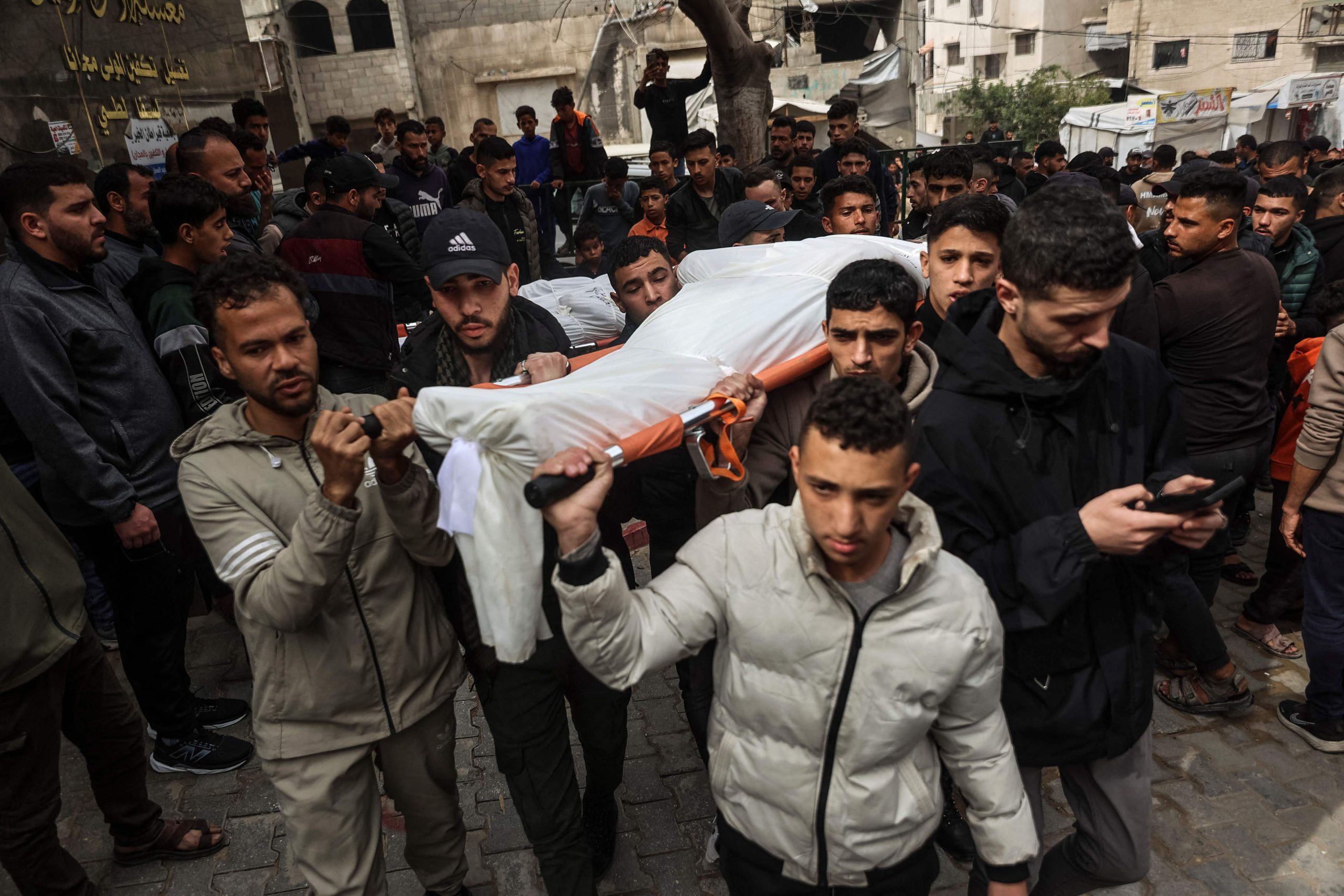 गाजामा भएको इजरायली आक्रमणमा दस जनाको मृत्यु