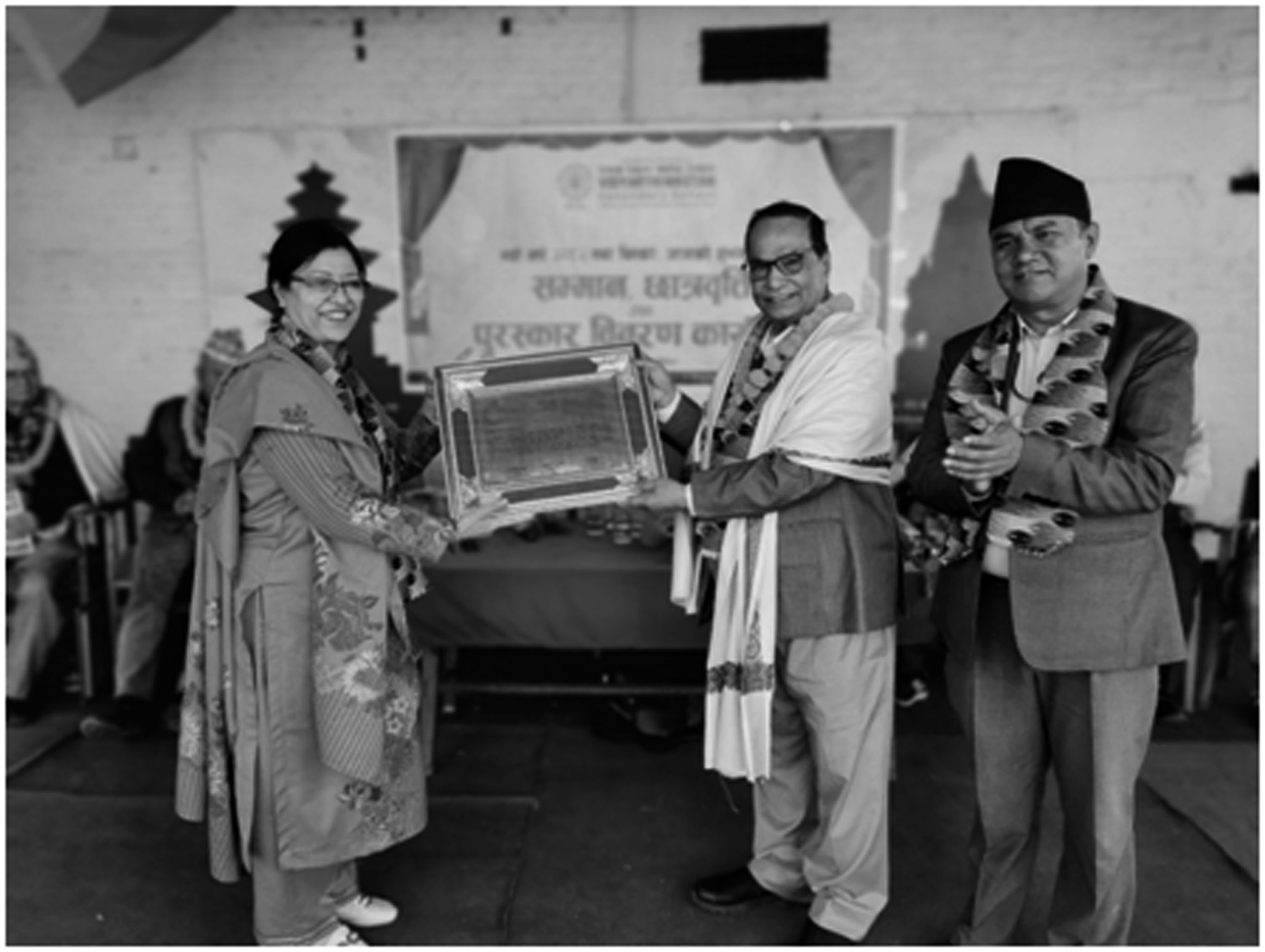 नैतिक र सामाजिक शिक्षालाई अवमूल्यन गर्न नहुने