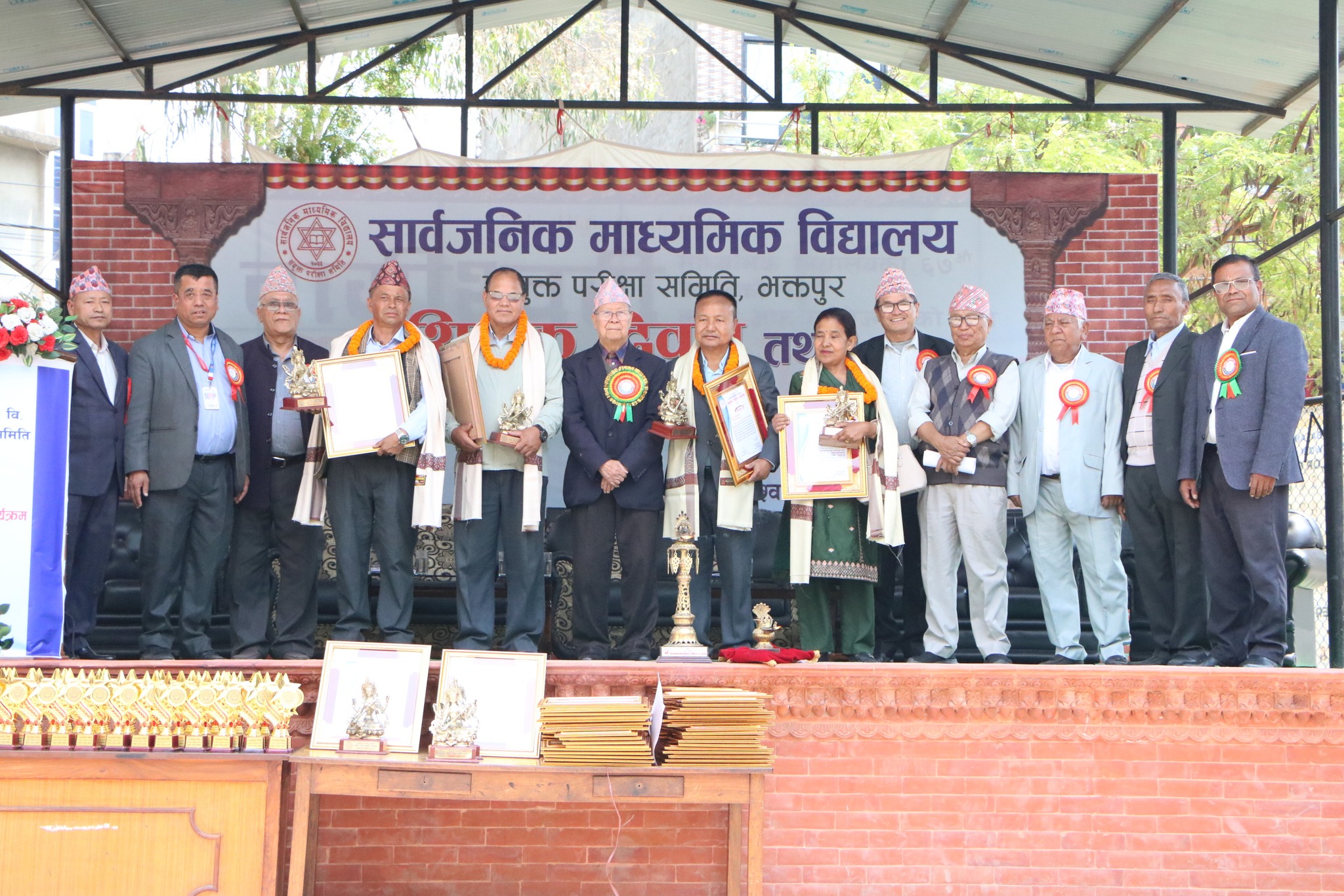 शिक्ष्ँकलाई राजनीतिबाट अलग्याउन खोज्नु आफै एउटा प्रतिक्रियावादी राजनीति