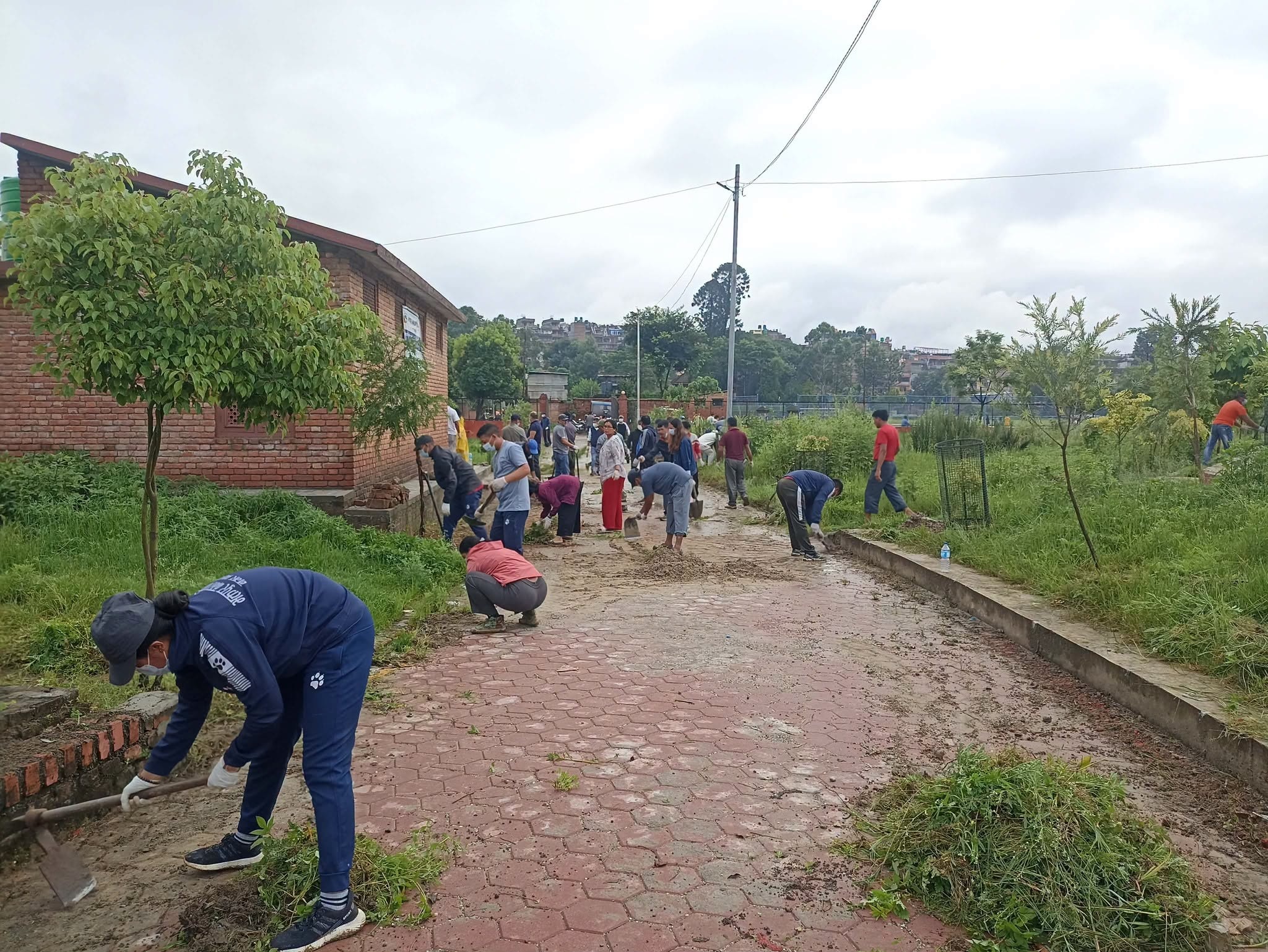 भनपा ७ को महेश्वरी खेल मैदानमा सरसफाइ कार्यक्रम