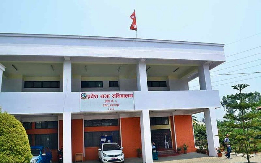 प्रदेशले आफ्नै खुट्टाले टेक्ने प्रयास गरेको खोइ ?