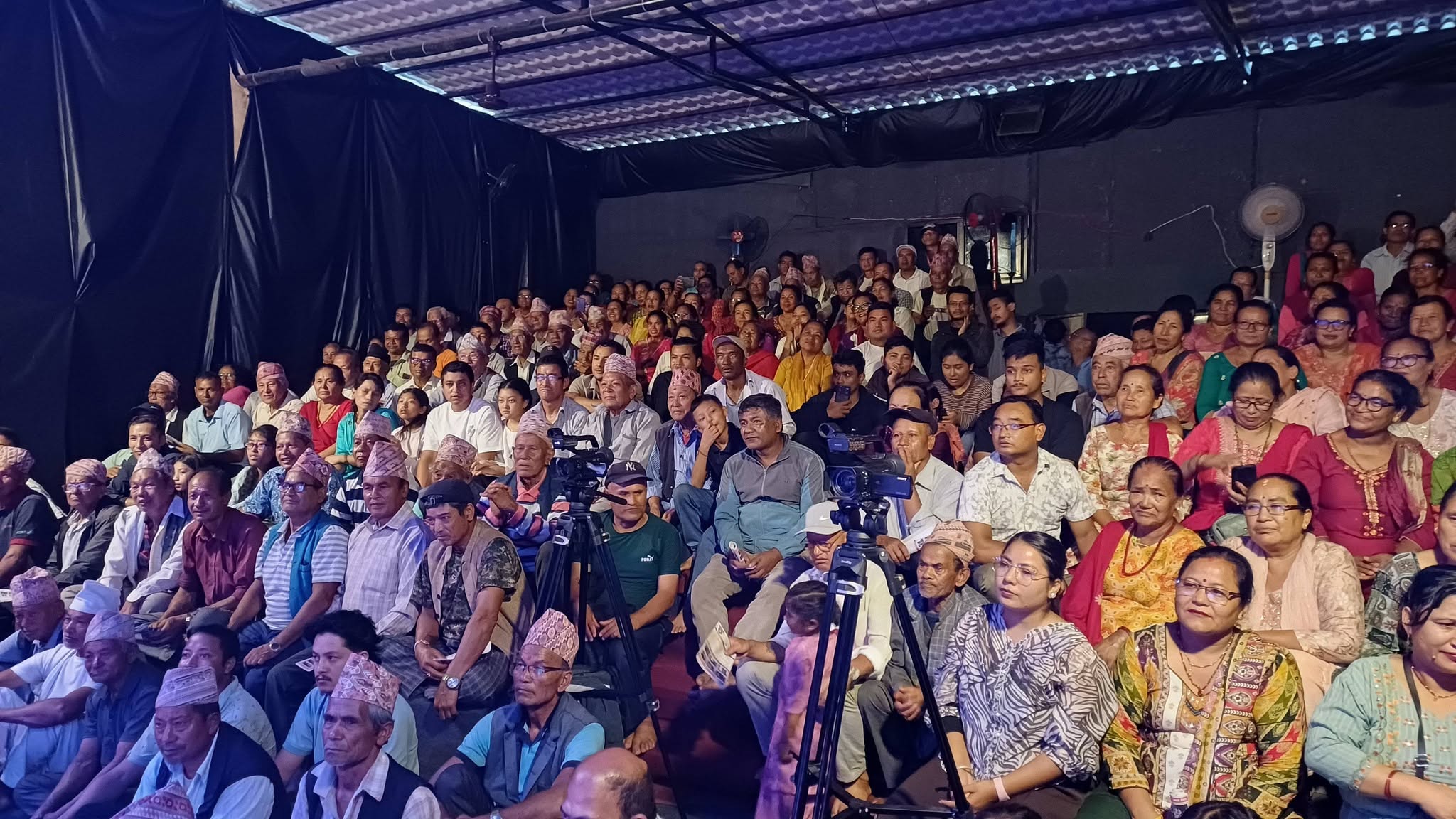 आस्था थियटरमा ‘छेरावती द्यो’ को विशेष प्रदर्शन