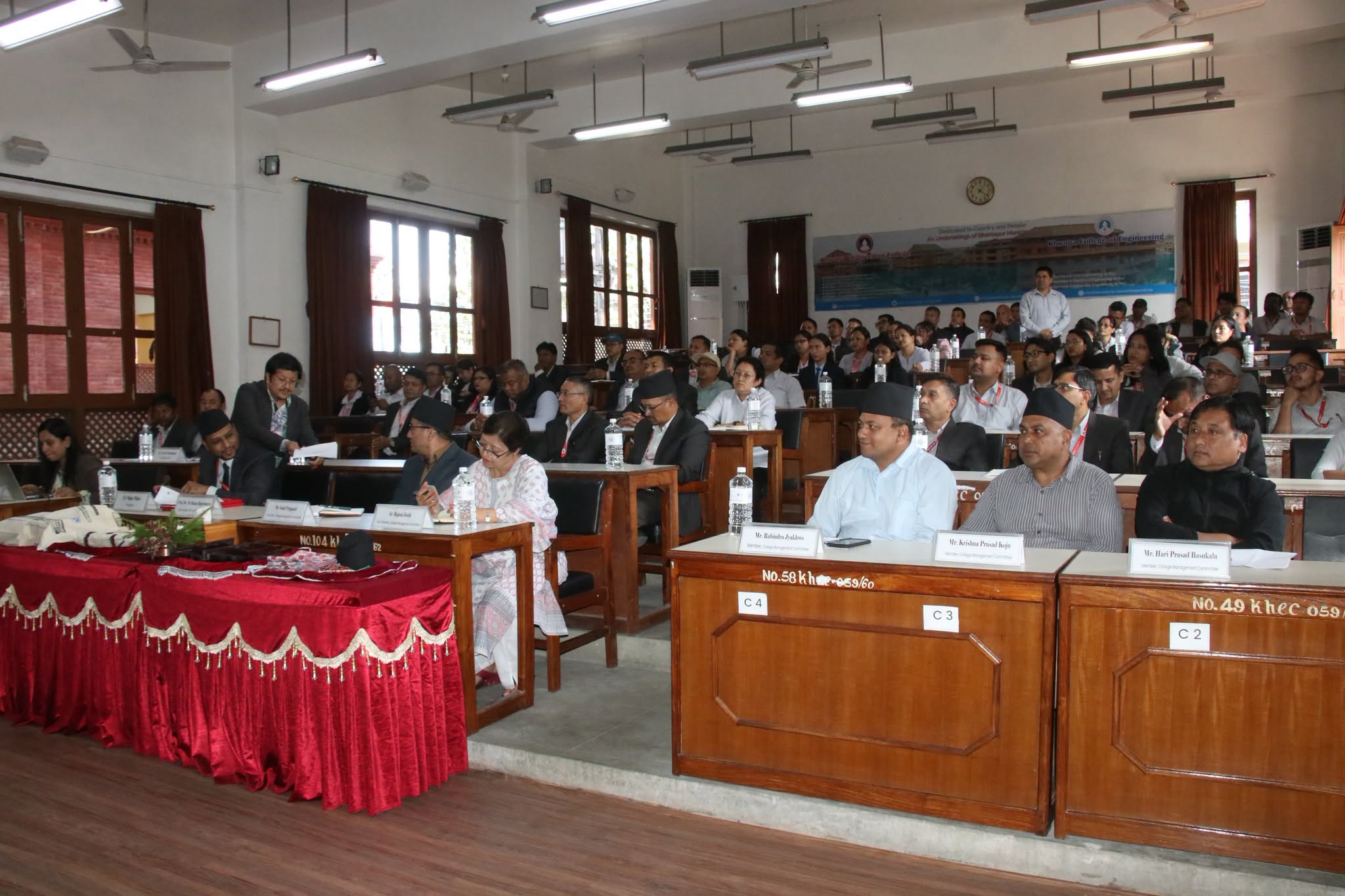 ख्वप इन्जिनियरिङ कलेजको पियर रिभ्यु टोलीको समापन कार्यक्रम