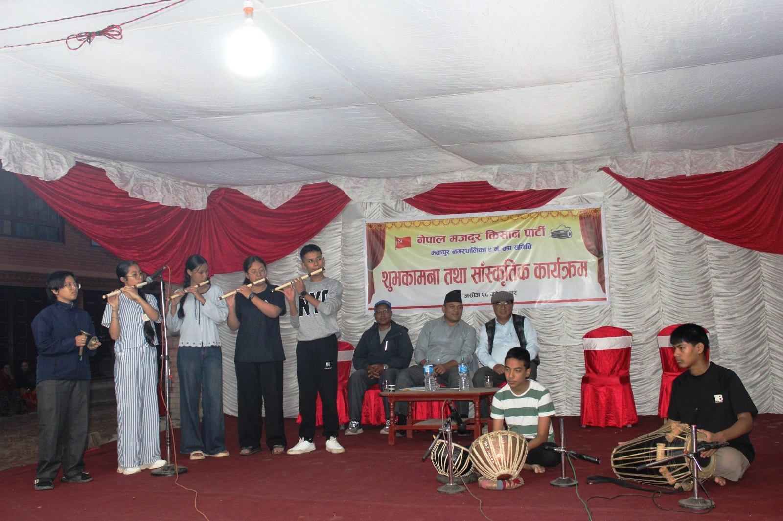 फुर्सदको समयमा अध्ययन र रचनात्मक गतिविधि गर्न जोड