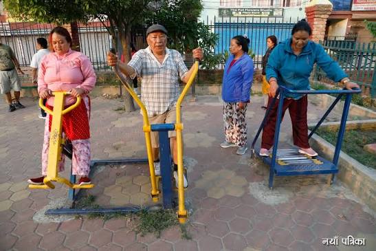 हेरचाह र मर्मतको अभावमा व्यायाम सामग्रीहरू बिग्रिन थाले